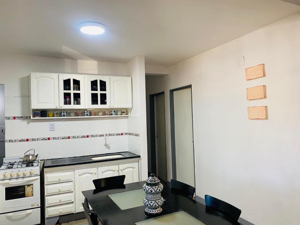 House G&S, Depto Con 3 Dormitorios Para 7 Personas Pleno Centro De La Ciudad Puerto Iguazú Extérieur photo