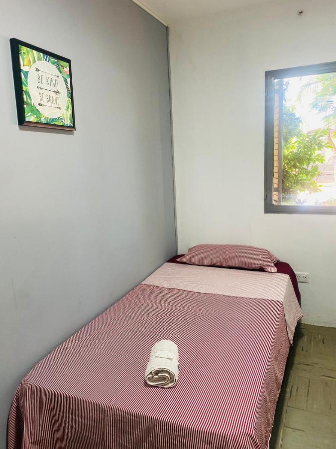 House G&S, Depto Con 3 Dormitorios Para 7 Personas Pleno Centro De La Ciudad Puerto Iguazú Extérieur photo